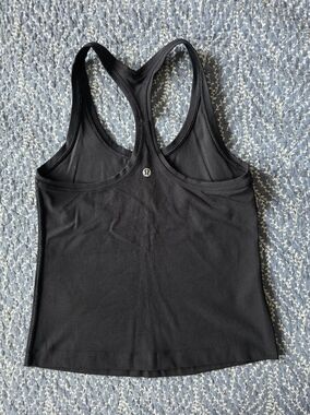Lululemon Cool Racerback Short Nulu , Size 6 Black Crop Tank